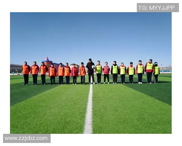 小学童的绿茵梦想与足球球星牵手成长的奇妙故事 小学童的绿茵梦想与足球球星牵手成长的奇妙故事