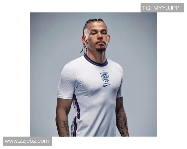 足球球星帅气男士头像图片展示,聚焦青春活力与竞技风采 足球球星帅气男士头像图片展示,聚焦青春活力与竞技风采