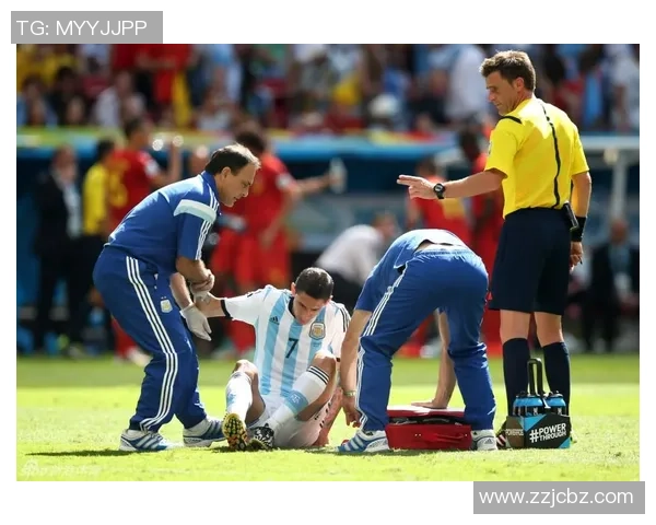 足球球星的迷惑行为大盘点 从赛场奇葩举动到场外离奇事件 足球球星的迷惑行为大盘点 从赛场奇葩举动到场外离奇事件